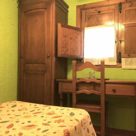 Hotell Hermanos Macias