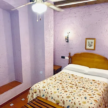 Hotel Hermanos Macias